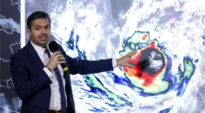Sim&oacute;n se debilita a categor&iacute;a 2; sigue alerta por lluvias