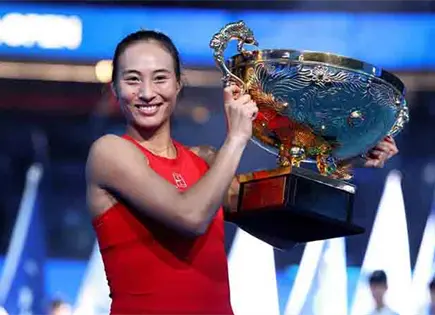 Zheng Qinwen hace historia en Pek&iacute;n