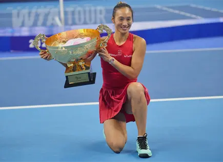 Zheng Qinwen recupera nivel y gana t&iacute;tulo en China