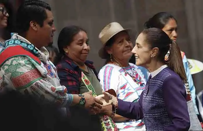 Dialoga CSP con los pueblos indígenas