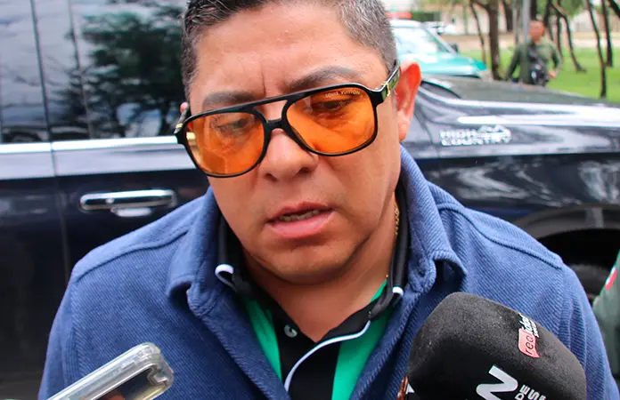 Apoyo a camioneros no está en nuestra cancha", dice Gallardo