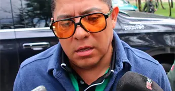 Apoyo a camioneros no est&aacute; en nuestra cancha", dice Gallardo
