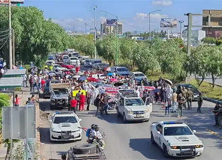 Marcha IMSS: Sindicalizados avanzan por carretera 57 (fotos y video)