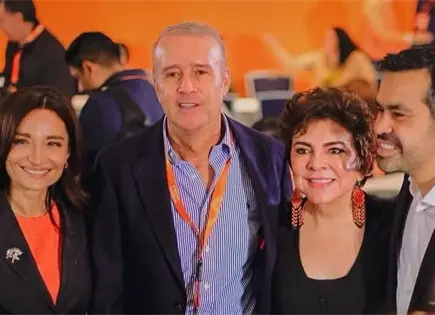 Mario Calzada renuncia al PRI y se une a MC Mario Calzada renuncia al PRI y se une a MC