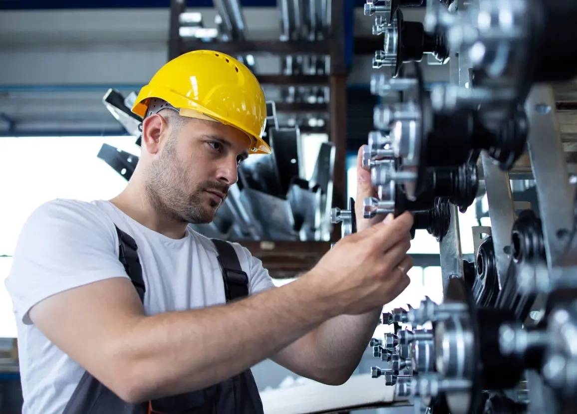 ¿Qué es la ingeniería mecánica industrial y qué salida laboral tiene en México?