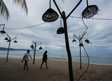 Suben a seis los muertos por los efectos de las tormentas que azotan costas del Pac&iacute;fico mexicano