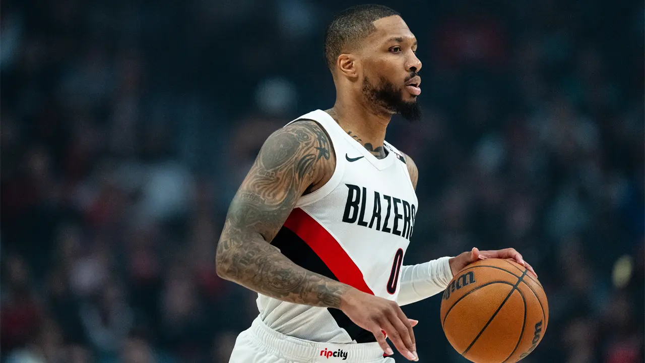 Damian Lillard regresa a Trail Blazers tras 16 meses de recuperación