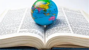 Rosa Laura Junco sobre las sorprendentes conexiones entre la ciencia y la Biblia
