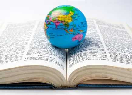 Rosa Laura Junco sobre las sorprendentes conexiones entre la ciencia y la Biblia Rosa Laura Junco sobre las sorprendentes conexiones entre la ciencia y la Biblia