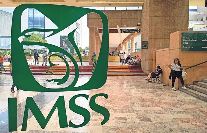 El IMSS entrega 400 mdp al SNTSS