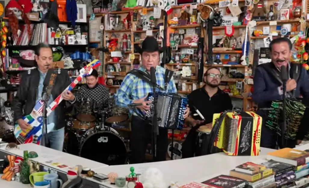 Los Tigres del Norte debutan en Tiny Desk con homenaje a migrantes