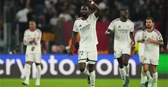 Madrid remonta y vence a la Roma