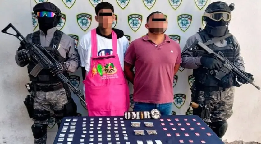 Caen otros dos sujetos en Abastos con cristal, cocaína y marihuana