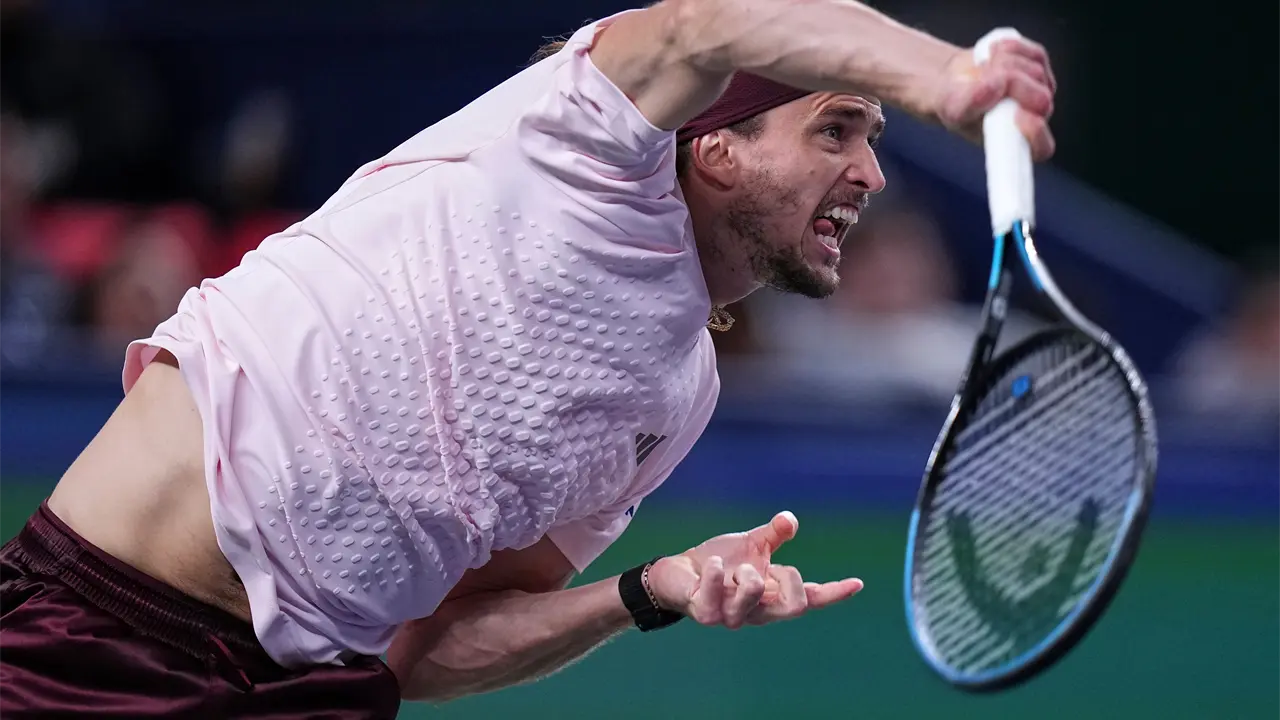 Alexander Zverev avanza a semifinales del Masters de Shanghái