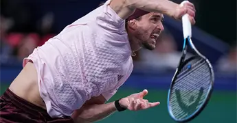 Alexander Zverev avanza a semifinales del Masters de Shangh&aacute;i