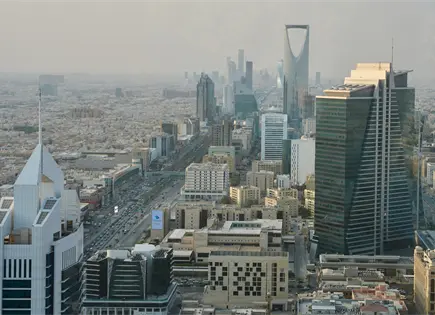 Arabia Saudí acusa a Irán de alentar ataques hutíes en Riad Arabia Saudí acusa a Irán de alentar ataques hutíes en Riad