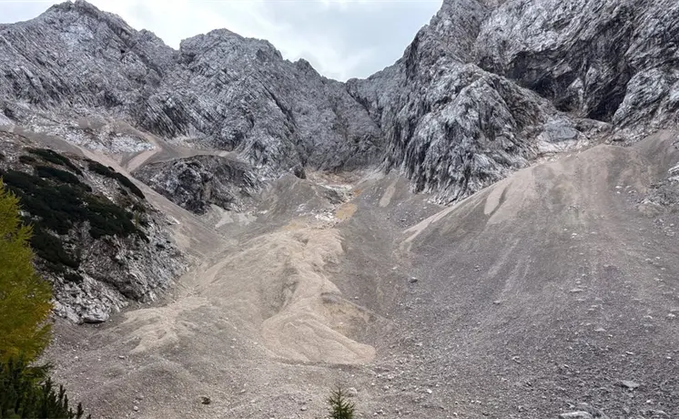 Eslovenia pierde glaciar Triglav tras r&eacute;cord de calor