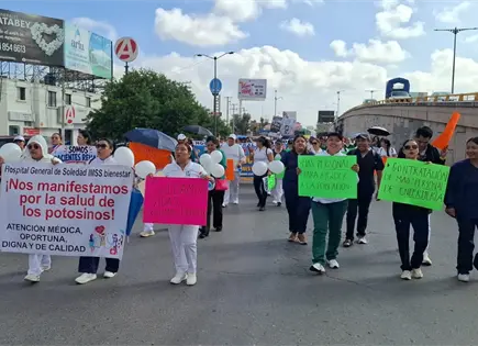 Gallardo da por arregladas quejas de personal m&eacute;dico