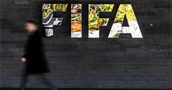 Gianni Infantino se disculpa ante FIFA por plan de inversi&oacute;n fallido
