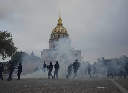 Órgano ético del fútbol francés pide a hinchas dejar la política fuera de estadios Órgano ético del fútbol francés pide a hinchas dejar la política fuera de estadios