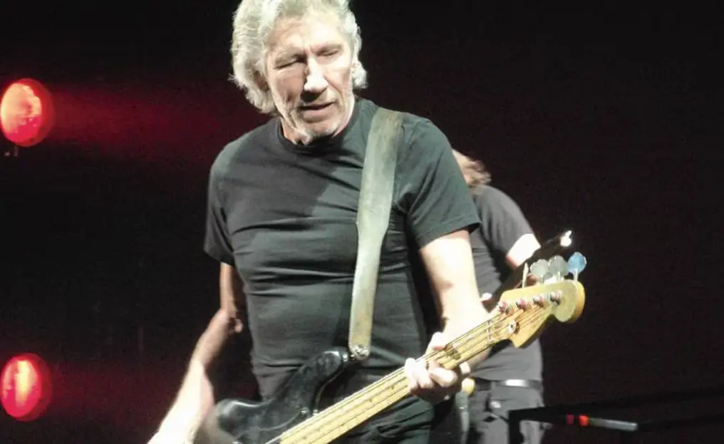 Roger Waters critica a James Hetfield por postura política en música