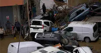 Inundaciones dejan 4 muertos en Estambul