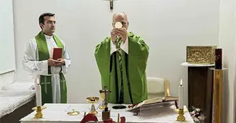 Papa, en plena recuperaci&oacute;n, habla con Putin