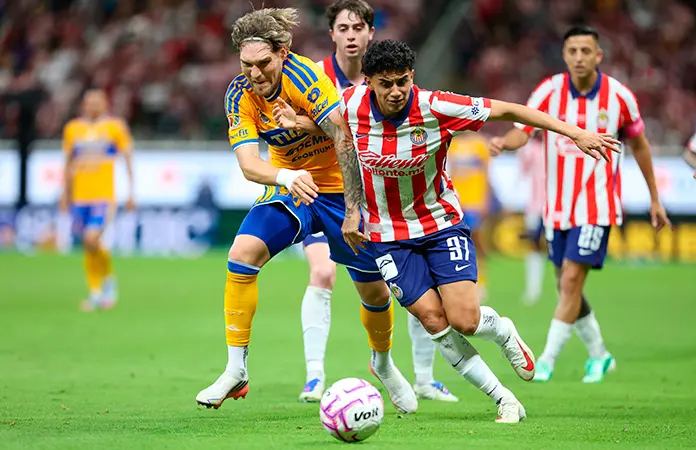 A Chivas sólo le alcanzó la igualada ante Tigres