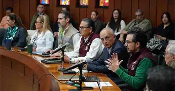 IMSS y SNTSS tratan insumos y salarios