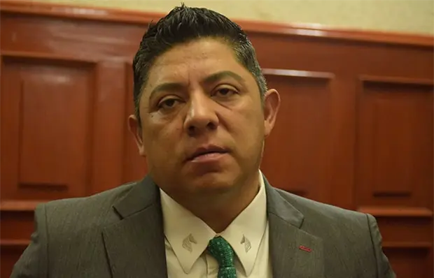 Gallardo acusa que policías municipales desaparecen después de las 10 de la noche Gallardo acusa que policías municipales desaparecen después de las 10 de la noche