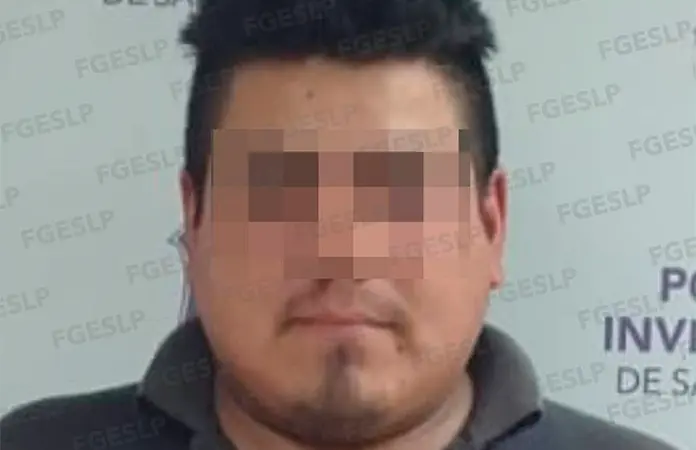 Baleó la casa de su rival y fue encerrado