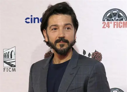 Diego Luna presenta en Morelia su película sobre migración Diego Luna presenta en Morelia su película sobre migración