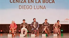Diego Luna presenta Ceniza en la boca en Festival de Morelia