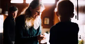 Documental sobre Elizabeth Holmes destaca en taquilla con 15 millones
