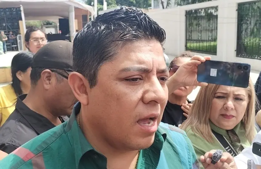 Polic&iacute;as de Tanqui&aacute;n colaboran con grupo delictivo: Gallardo