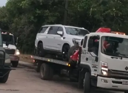 Incautan camionetas de alcalde de Tanquián Incautan camionetas de alcalde de Tanquián