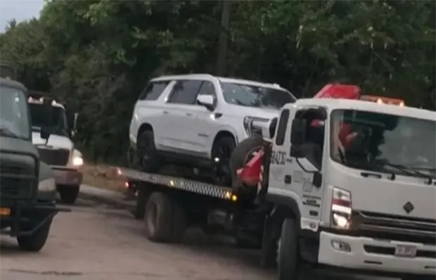 Incautan camionetas de alcalde de Tanqui&aacute;n