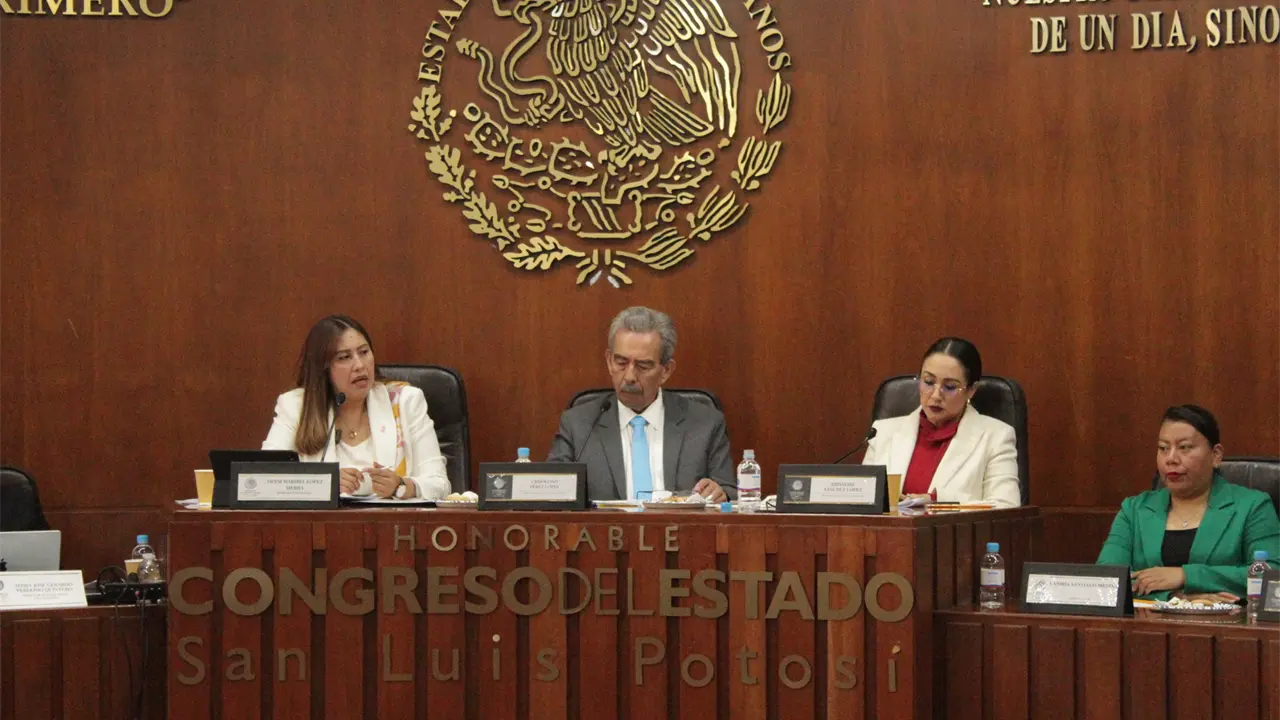 Reconoce SEGE retrasos en cobertura de plazas y rehabilitación de escuelas
