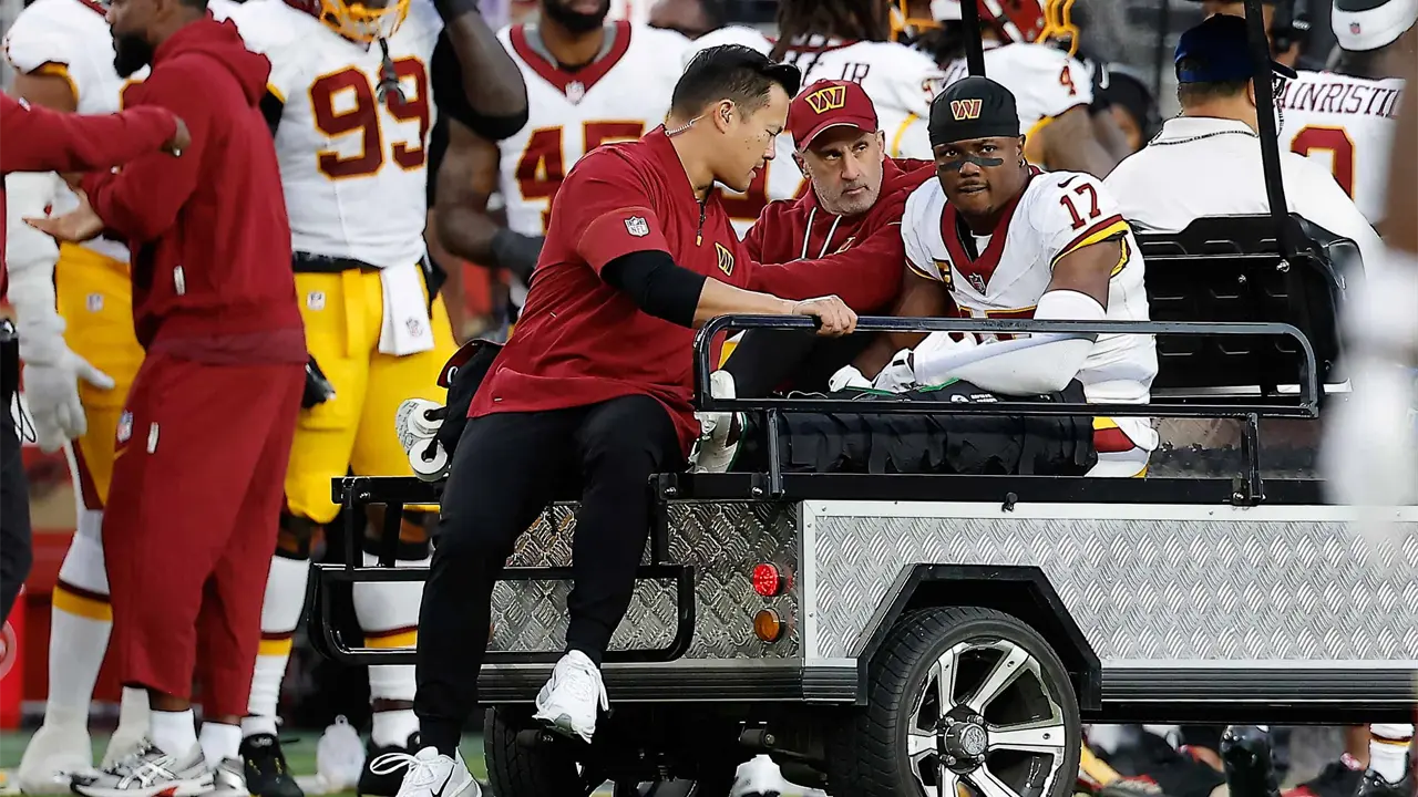 Terry McLaurin sale lesionado en partido contra 49ers en Santa Clara
