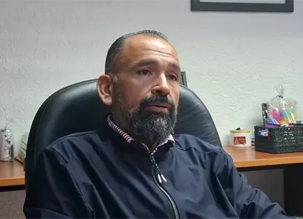 Detalla Obras P&uacute;blicas trabajos en carretera Bocas