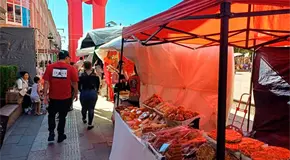 Llegan al Centro Hist&oacute;rico los dulces de temporada