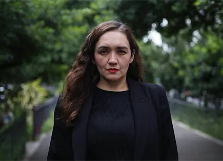 Madre marcha a Veracruz por su hija sustra&iacute;da
