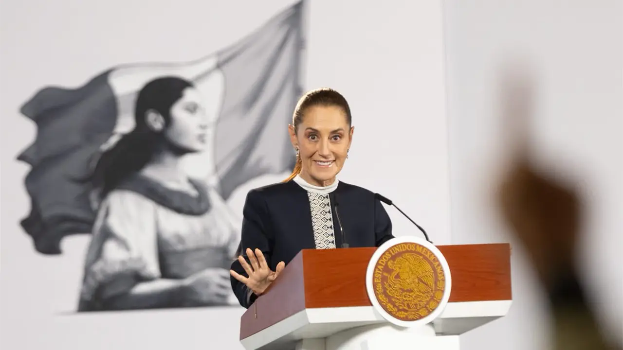 ¿Qué tiene de malo una gira de AMLO?, cuestiona Sheinbaum
