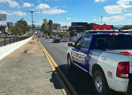 Anuncia SSPC reducci&oacute;n de carriles en Salvador Nava por 15 d&iacute;as