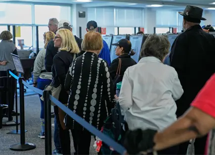 Voto anticipado crece en estados clave para el Senado