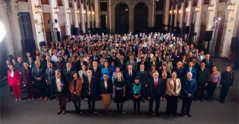Apoyo federal para  construir m&aacute;s viviendas