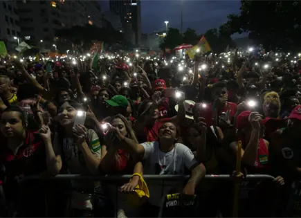 Izquierda brasileña usa redes y calles para apoyar a Lula en elecciones Izquierda brasileña usa redes y calles para apoyar a Lula en elecciones