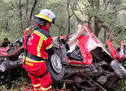Padre e hijo tienen mortal accidente en la carretera &acute;70