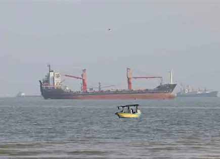 Suman siete petroleros da&ntilde;ados en Ormuz