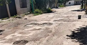 Calles de colonia Ju&aacute;rez, llenas de hoyancos